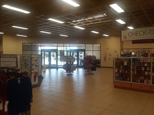 Clothing Store «Burlington Coat Factory», reviews and photos, 6725 E Black Horse Pike, Egg Harbor Township, NJ 08234, USA