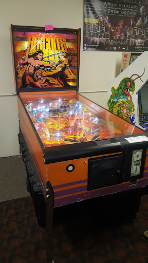 Bowling Alley «Avon North Hill Lanes», reviews and photos, 150 W Tienken Rd, Rochester Hills, MI 48306, USA