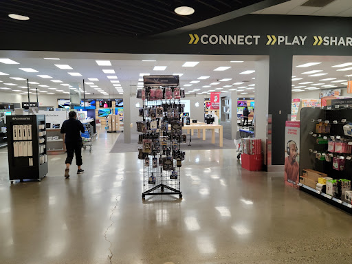 Travis Main Exchange, 461 Skymaster Circle #648, Travis AFB, CA 94535, USA, 