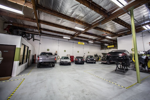 Auto Body Shop «VMS Auto Body Collision Center», reviews and photos, 1101 N Azusa Ave #1, Covina, CA 91722, USA
