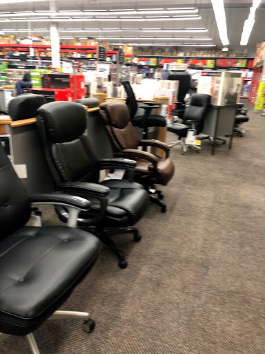 Office Supply Store «Staples», reviews and photos, 9230 Old Keene Mill Rd, Burke, VA 22015, USA