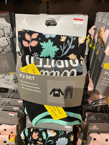 Toy Store «Disney Store», reviews and photos, 35 S Willowdale Dr, Lancaster, PA 17602, USA