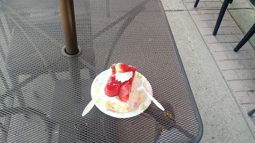 Pastry Shop «Astoria Pastry Shop», reviews and photos, 320 S Main St, Royal Oak, MI 48067, USA