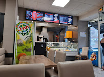 Atmosphère du La place restaurant kebab à Montereau-Fault-Yonne - n°2