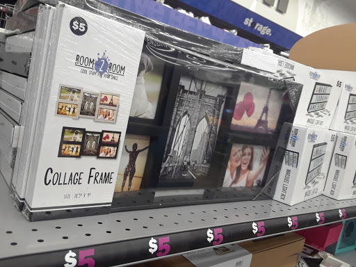 Variety Store «Five Below», reviews and photos, 255 Grossman Dr, Braintree, MA 02184, USA