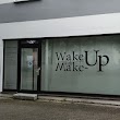 Wake up With Make-Up