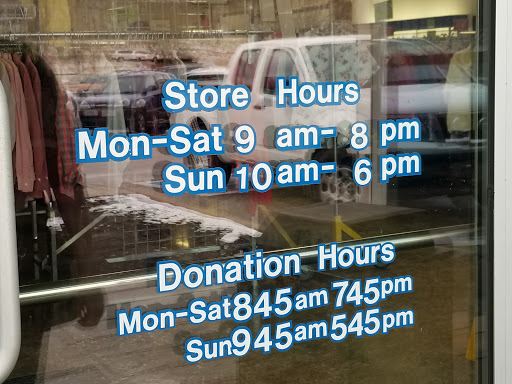 Thrift Store «Goodwill Retail Store of Chesterfield – The Valley», reviews and photos, 17355 Edison Ave, Chesterfield, MO 63005, USA