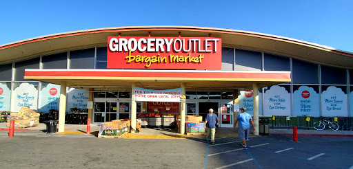 Grocery Store «Grocery Outlet Bargain Market», reviews and photos, 2900 Broadway, Oakland, CA 94611, USA