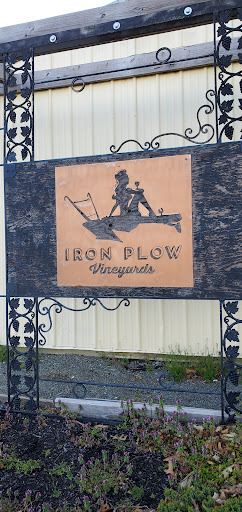 Vineyard «Iron Plow Vineyards», reviews and photos, 26750 Mt Pleasant Rd, Columbus, NJ 08022, USA