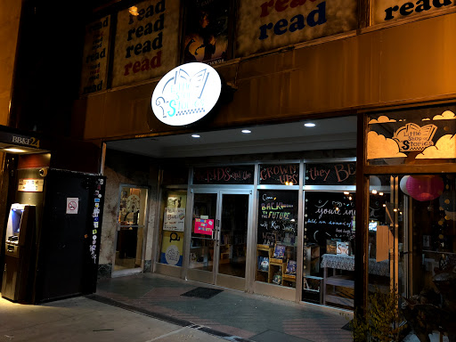Book Store «Little Shop of Stories», reviews and photos, 133 E Court Square # A, Decatur, GA 30030, USA