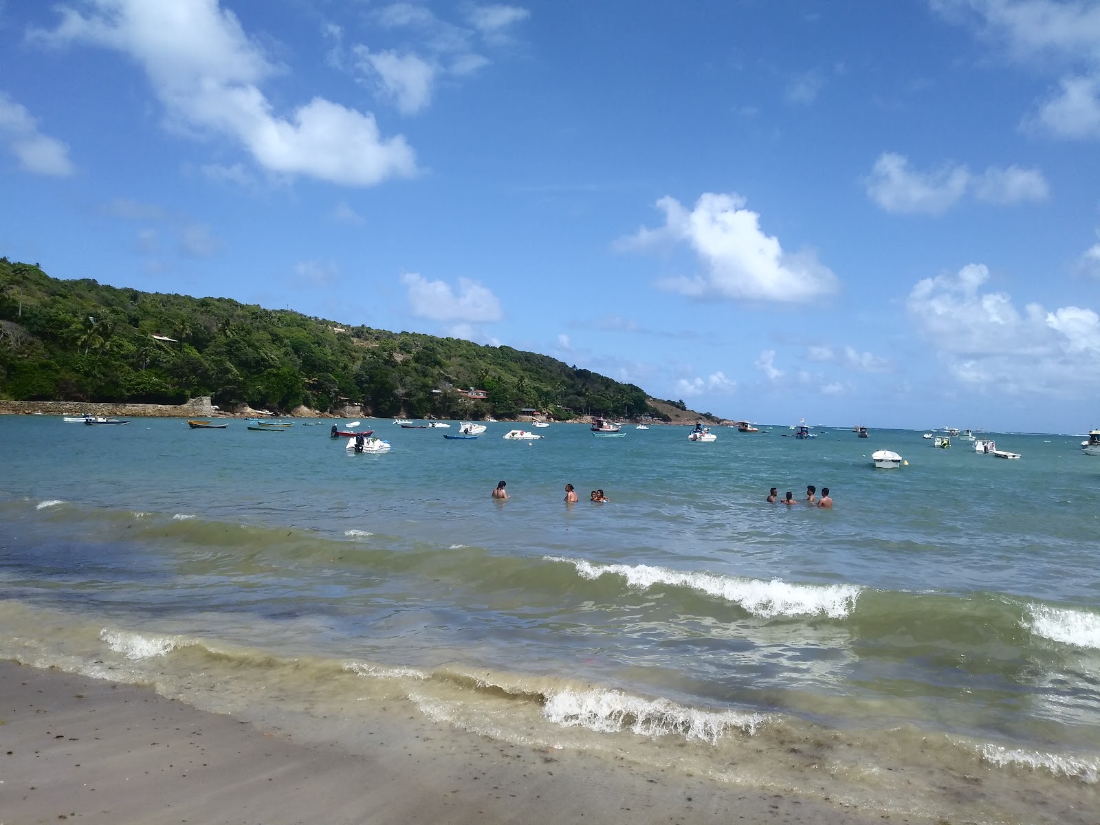 Foto di Praia de Suape e l'insediamento