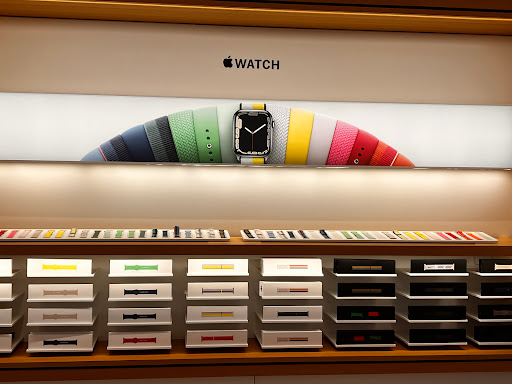 Computer Store «Apple Smith Haven», reviews and photos, 518 Smith Haven Mall, Lake Grove, NY 11755, USA