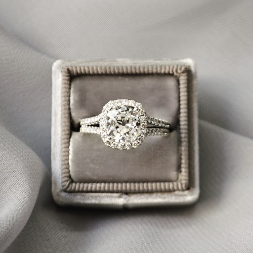 Jewelry Store «J Brooks Jewelers», reviews and photos, 152 E Winchester St, Murray, UT 84107, USA