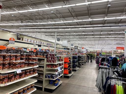 Department Store «Mills Fleet Farm», reviews and photos, 1001 Industrial St, Hudson, WI 54016, USA