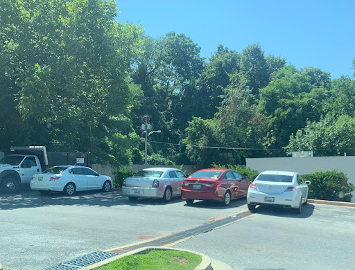 Print Shop «FedEx Office Print & Ship Center», reviews and photos, 1046 W Patrick St a, Frederick, MD 21703, USA