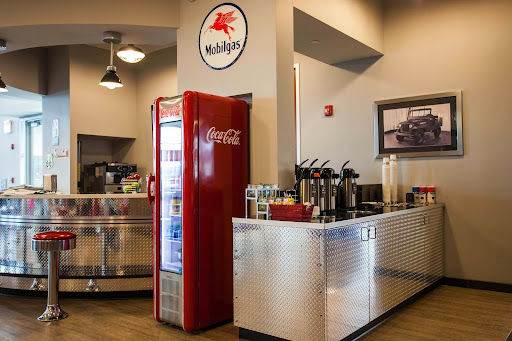 Jeep Dealer «Fields Chrysler Jeep Dodge RAM Glenview», reviews and photos, 2800 Patriot Blvd, Glenview, IL 60026, USA