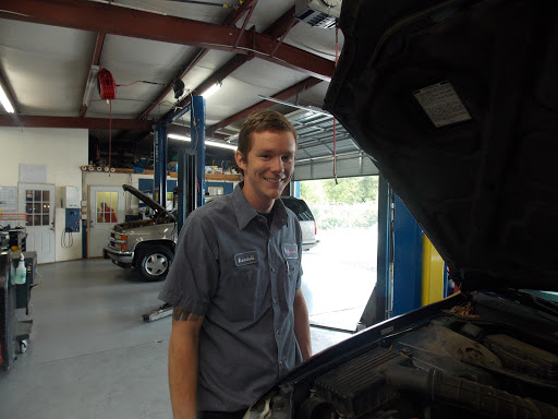 Auto Repair Shop «Atlantic Car Care», reviews and photos, 21 New Bern St, Wilmington, NC 28403, USA