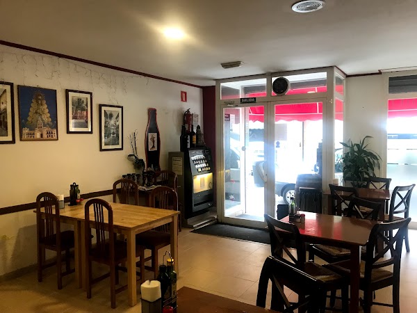 cafeteria restaurante santiquari