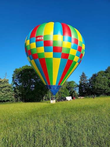 Agence de vols touristiques en montgolfière Altitude 22 montgolfière Dinan