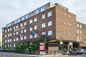 Hotel Lily image