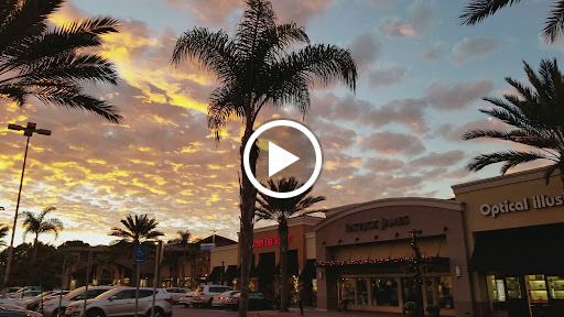 Shopping Mall «Flower Hill Promenade», reviews and photos, 2720 Via De La Valle, Del Mar, CA 92014, USA