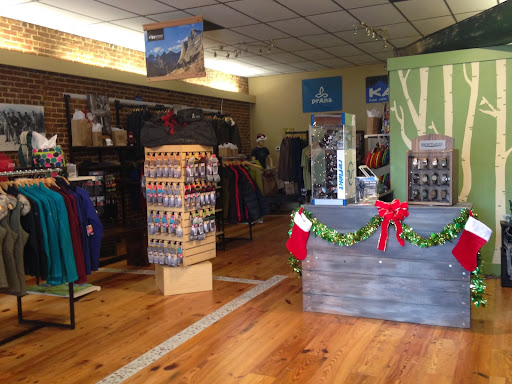 Outdoor Sports Store «Paxton Peak Olde Towne Outfitters», reviews and photos, 108 W Leake St, Clinton, MS 39056, USA