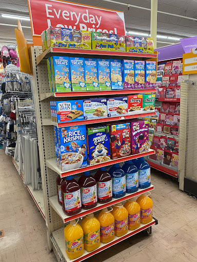 Dollar Store «FAMILY DOLLAR», reviews and photos, 1313 N Lewis Ave, Waukegan, IL 60085, USA