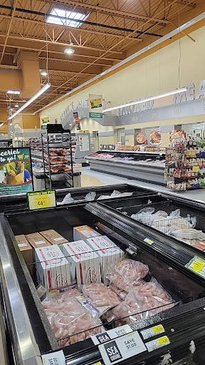 Grocery Store «Blue Parkway Sunfresh», reviews and photos, 4209 E 50th Terrace, Kansas City, MO 64130, USA