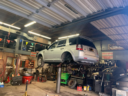 Auto Repair Shop «Tomar Automotive Discount Tire», reviews and photos, 210 W Main St, Patchogue, NY 11772, USA