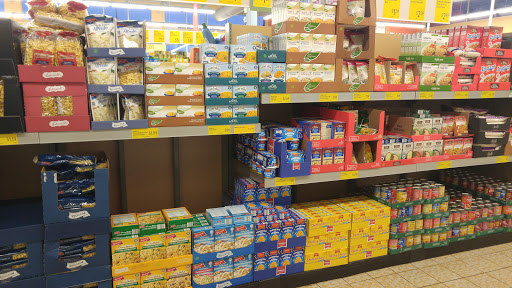 Supermarket «ALDI», reviews and photos, 1610 N Bridge St, Yorkville, IL 60560, USA