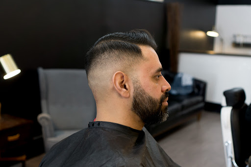 Barber Shop «ORIGINAL SHARP Barbershop & Shave Parlor», reviews and photos, 315D Millburn Ave, Millburn, NJ 07041, USA