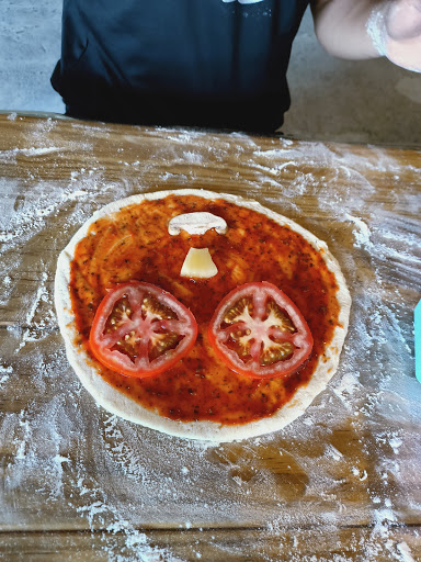 窯萊窯趣手工窯烤麵包披薩 的照片