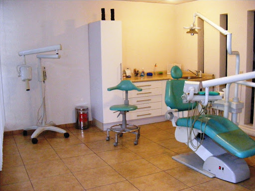CDE Clinica Dental Especializada