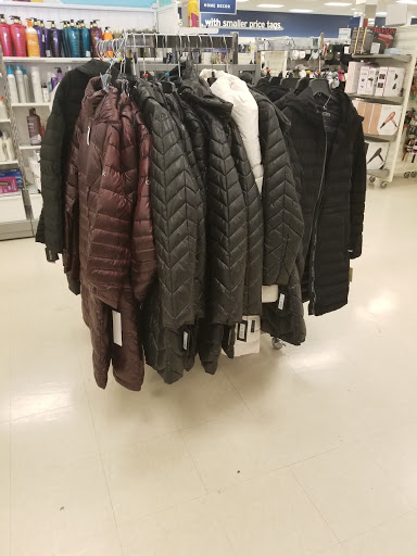 Department Store «Marshalls», reviews and photos, 6042 Azle Ave, Lake Worth, TX 76135, USA