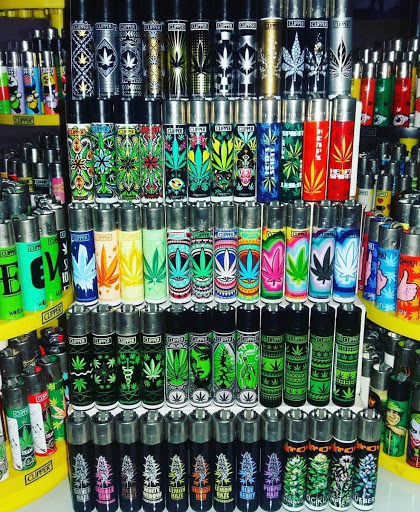 Cigar Shop «Billionaire smoke shop», reviews and photos, 1214 W Dr Martin Luther King Jr Blvd, Seffner, FL 33584, USA