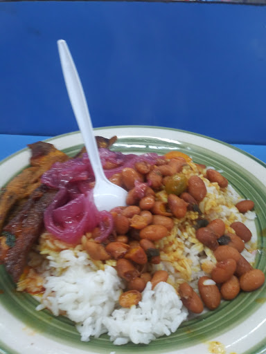 Grocery Store «Tenares Supermarket», reviews and photos, 494 Cranston St, Providence, RI 02907, USA