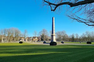 Obelisk auf dem Löwenwall image