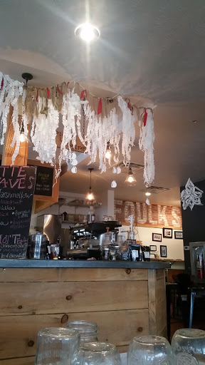 Coffee Shop «Vacavi Cafe», reviews and photos, 100 Water St, Conneaut Lake, PA 16316, USA