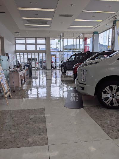 下関三菱自動車販売下関本店