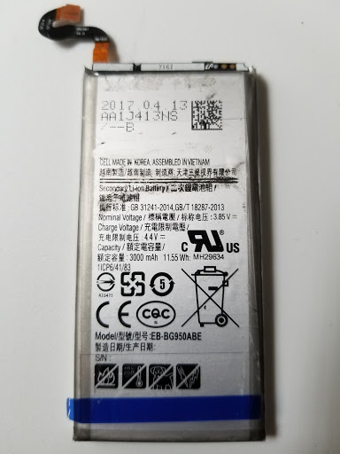 Cell Phone Store «iphone solutions», reviews and photos, 117 S Broadway, Lawrence, MA 01841, USA