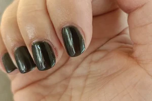 Queen Nails Spa image