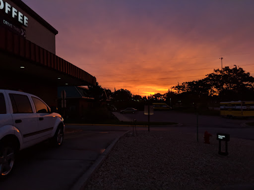 Coffee Shop «Starbucks», reviews and photos, 930 Prairie Center Dr, Eden Prairie, MN 55344, USA