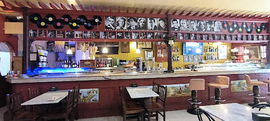 Restaurant Travelin - Carrer del Batan, 3, 43204 Reus, Tarragona, Spain
