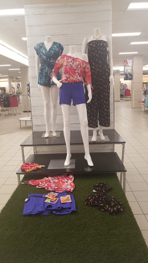 Department Store «Sears», reviews and photos, 2300 Hilltop Mall Rd, Richmond, CA 94806, USA