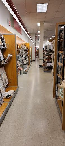 Department Store «T.J. Maxx», reviews and photos, 920 Springfield Rd, Union, NJ 07083, USA