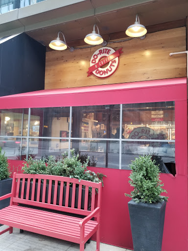 Do-Rite Donuts & Coffee, 50 W Randolph St, Chicago, IL 60601, USA, 