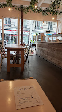 Atmosphère du Restaurant Petit pays café à Paris - n°5