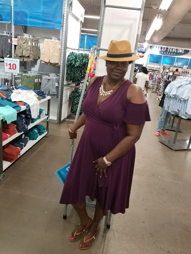 Clothing Store «Old Navy», reviews and photos, 1009 Flatbush Ave, Brooklyn, NY 11226, USA