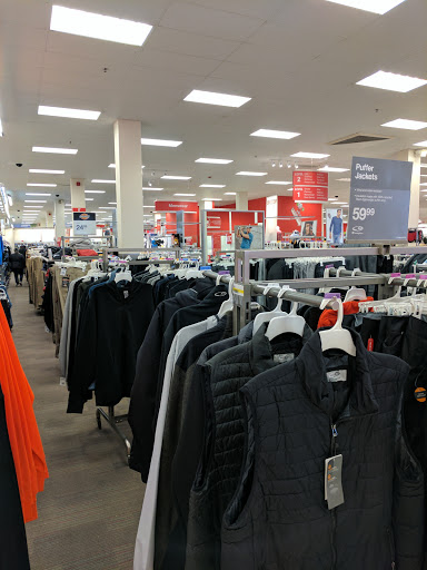 Shopping Mall «Queens Place», reviews and photos, 8801 Queens Blvd, Queens, NY 11373, USA