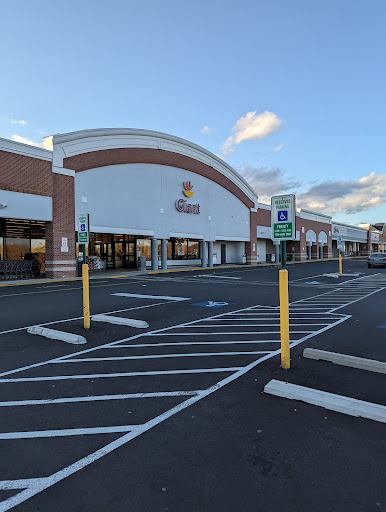 Supermarket «Giant», reviews and photos, 21800 Towncenter Plaza, Sterling, VA 20164, USA